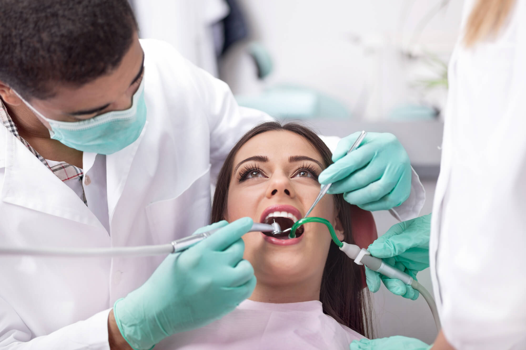 patient getting a dental checkup from a dentist in citrus county fl