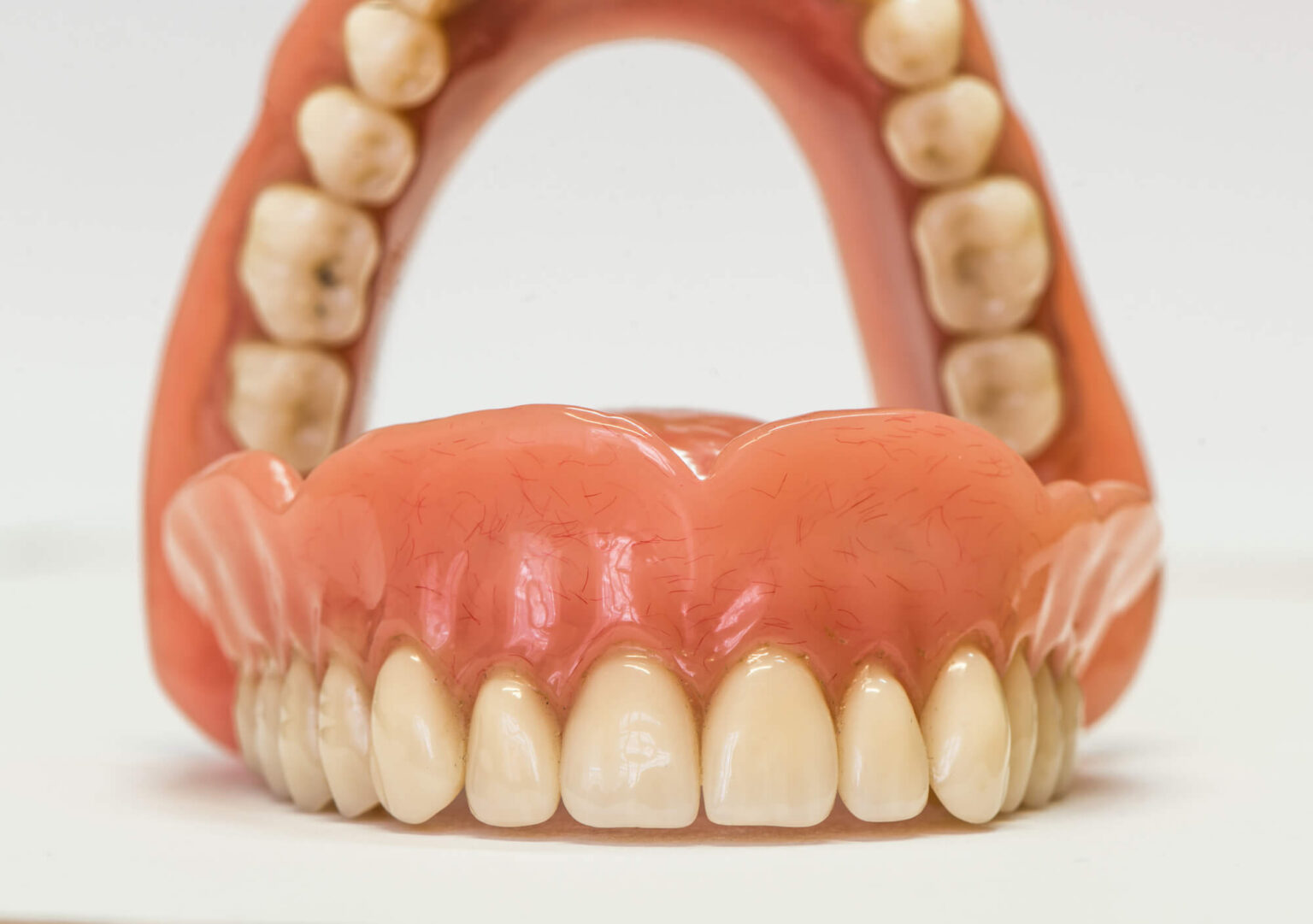 How to Choose the Right Type of Dentures Smiles on Citrus